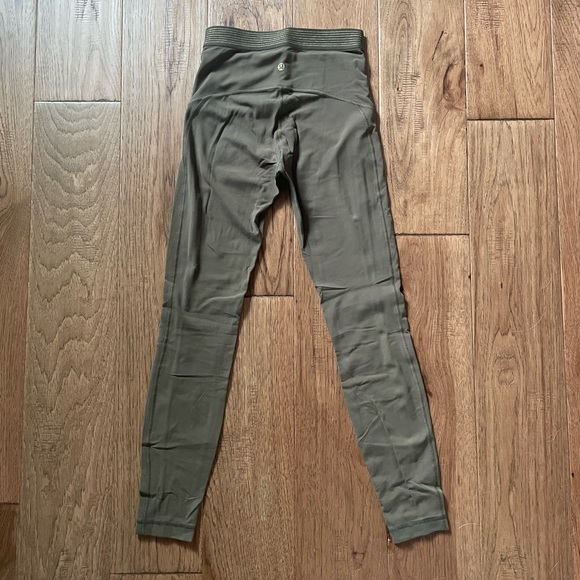 NWOT Rare Lululemon Principal Dancer Golden Lining Tight in Armory - Picture 10 of 10